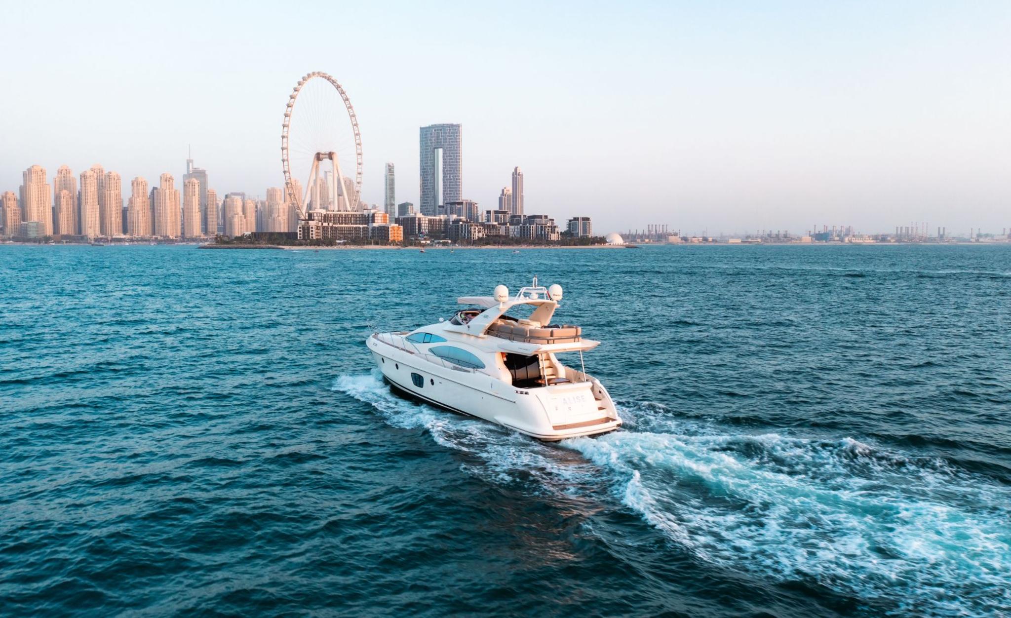 Dubai Yacht Tours view